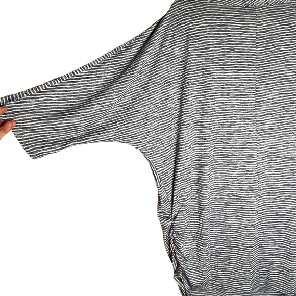 Lane Bryant Soft Stretch Jersey Modal Blend Knit Top Ruched Sides Size 22/24 - Picture 4 of 8